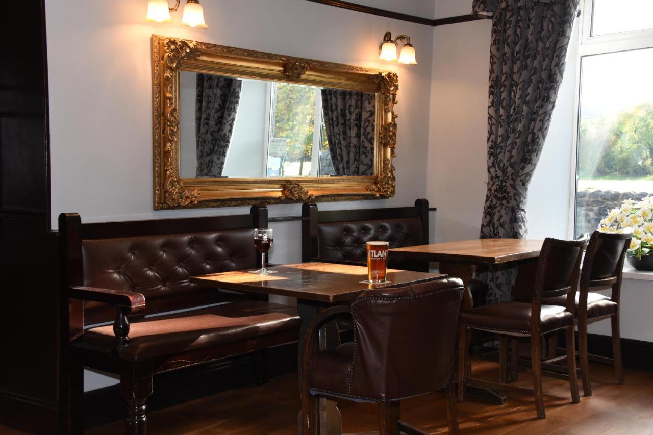 The Llanelwedd Arms Hotel Builth Wells Kültér fotó