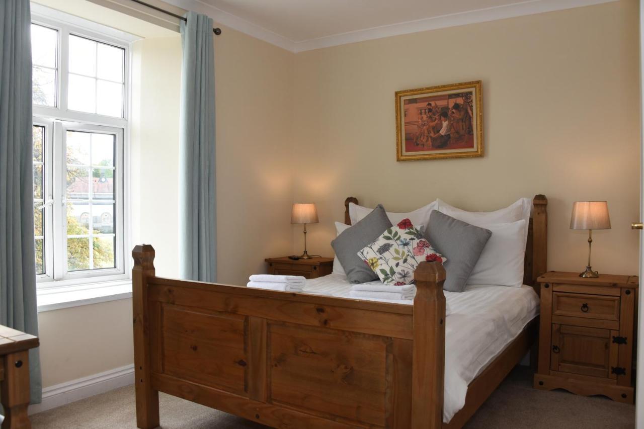 The Llanelwedd Arms Hotel Builth Wells Kültér fotó