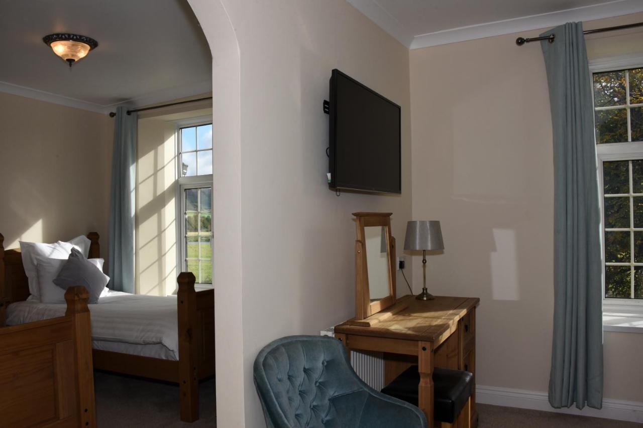 The Llanelwedd Arms Hotel Builth Wells Kültér fotó