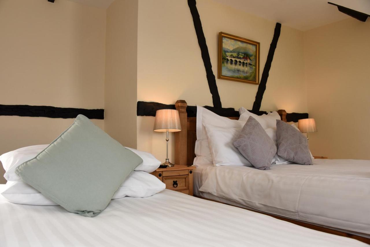 The Llanelwedd Arms Hotel Builth Wells Kültér fotó
