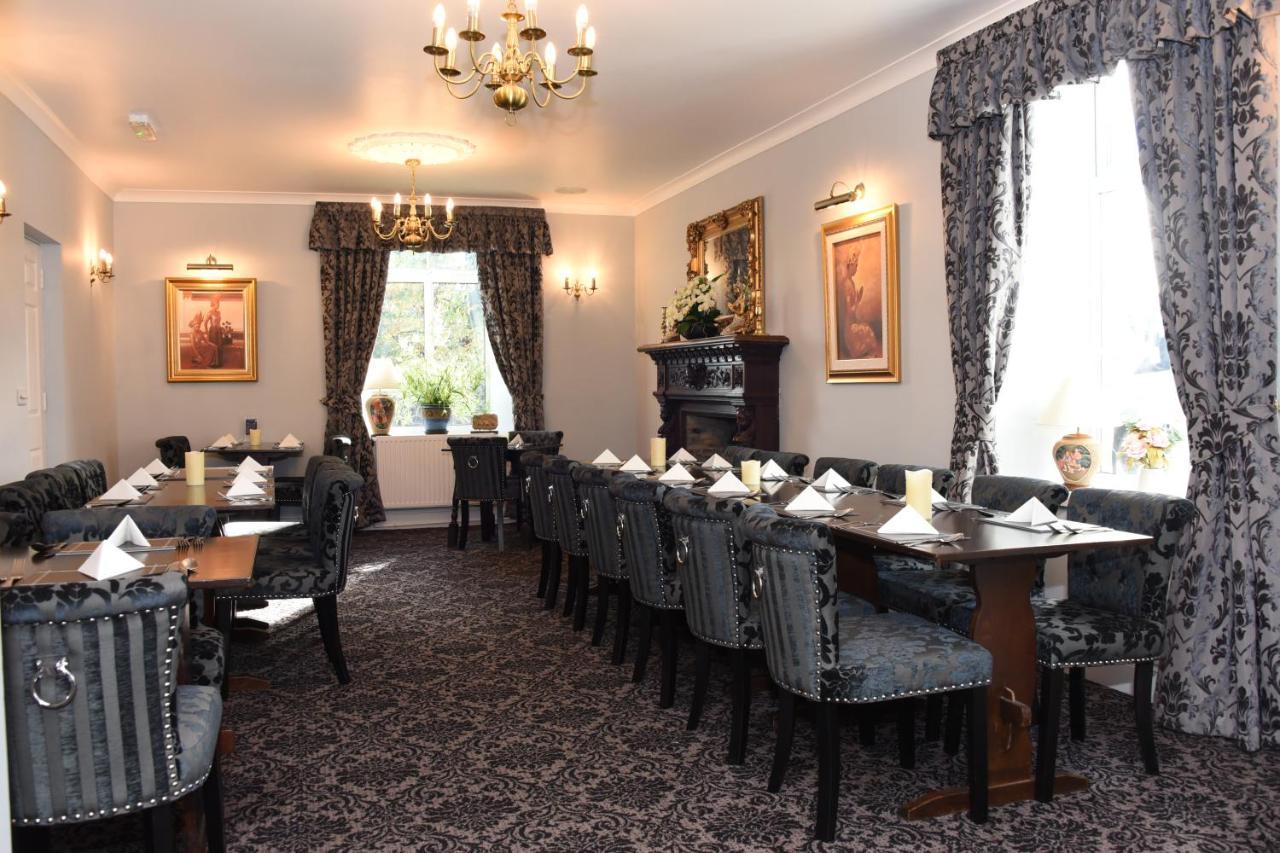 The Llanelwedd Arms Hotel Builth Wells Kültér fotó