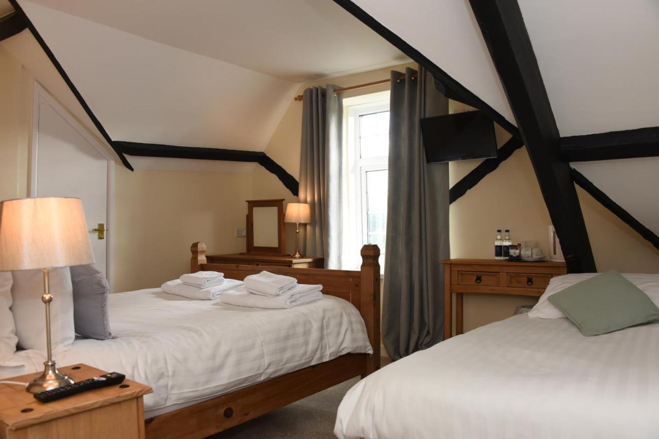 The Llanelwedd Arms Hotel Builth Wells Kültér fotó