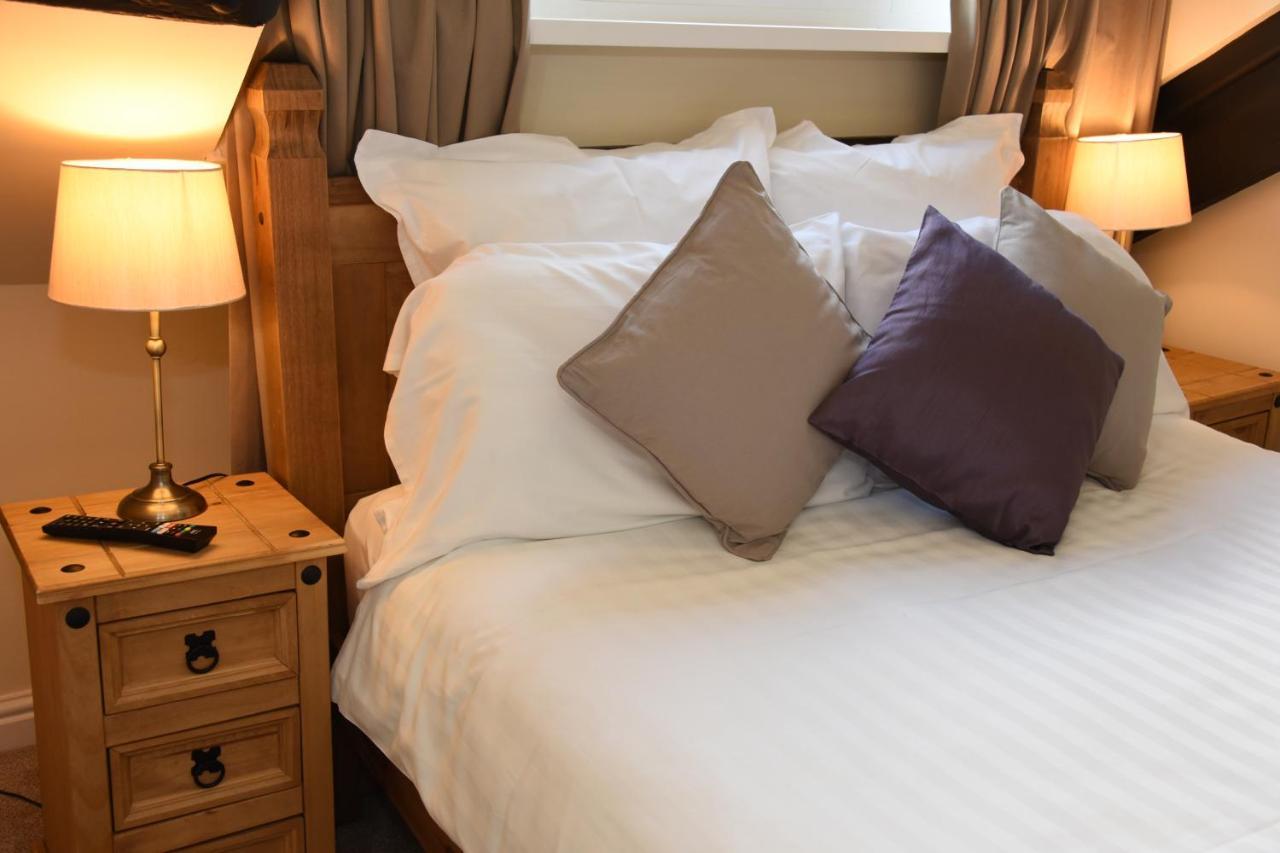 The Llanelwedd Arms Hotel Builth Wells Kültér fotó