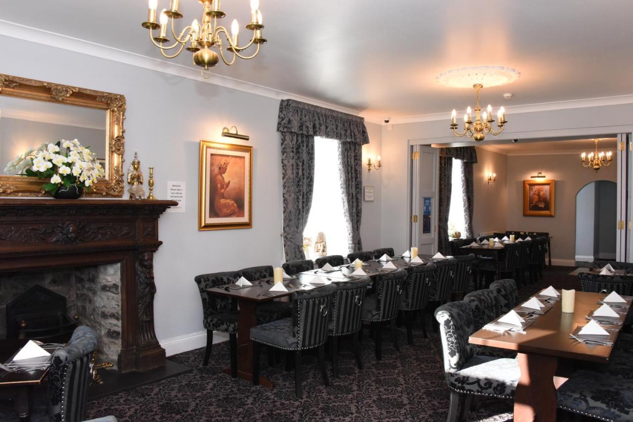 The Llanelwedd Arms Hotel Builth Wells Kültér fotó