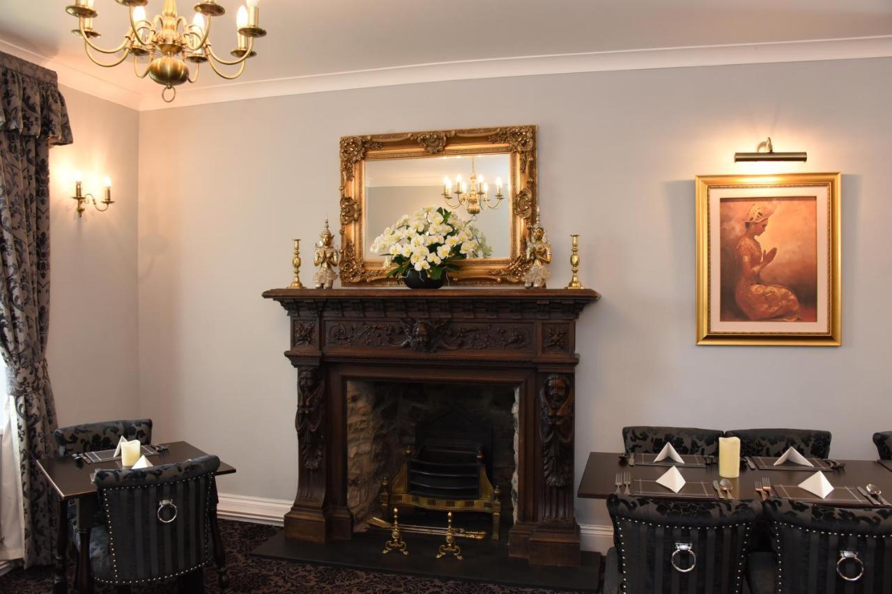 The Llanelwedd Arms Hotel Builth Wells Kültér fotó