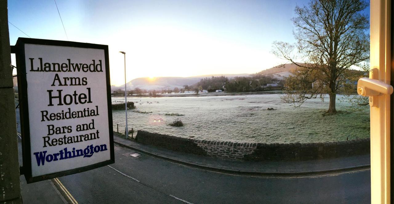 The Llanelwedd Arms Hotel Builth Wells Kültér fotó